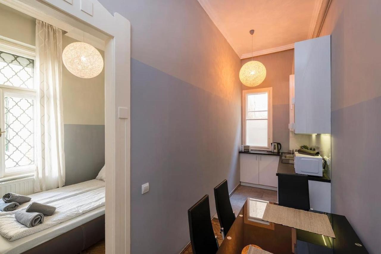 Vaci Street Apartments Budapest Eksteriør billede