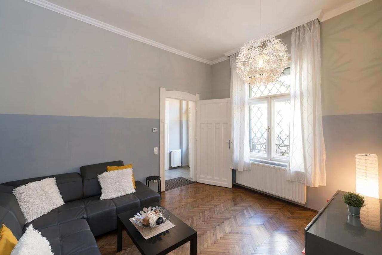 Vaci Street Apartments Budapest Eksteriør billede