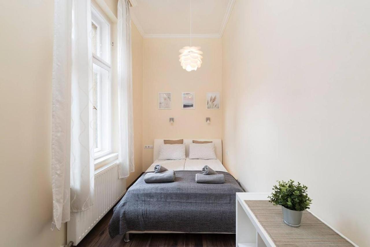 Vaci Street Apartments Budapest Eksteriør billede