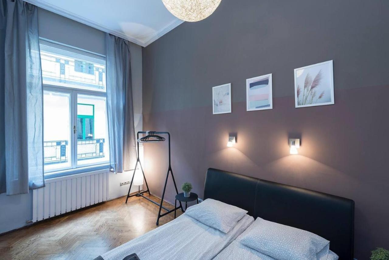 Vaci Street Apartments Budapest Eksteriør billede